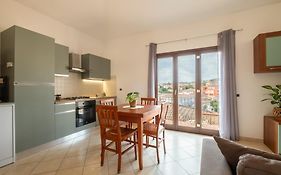 Sunshine Home - Attico La Maddalena